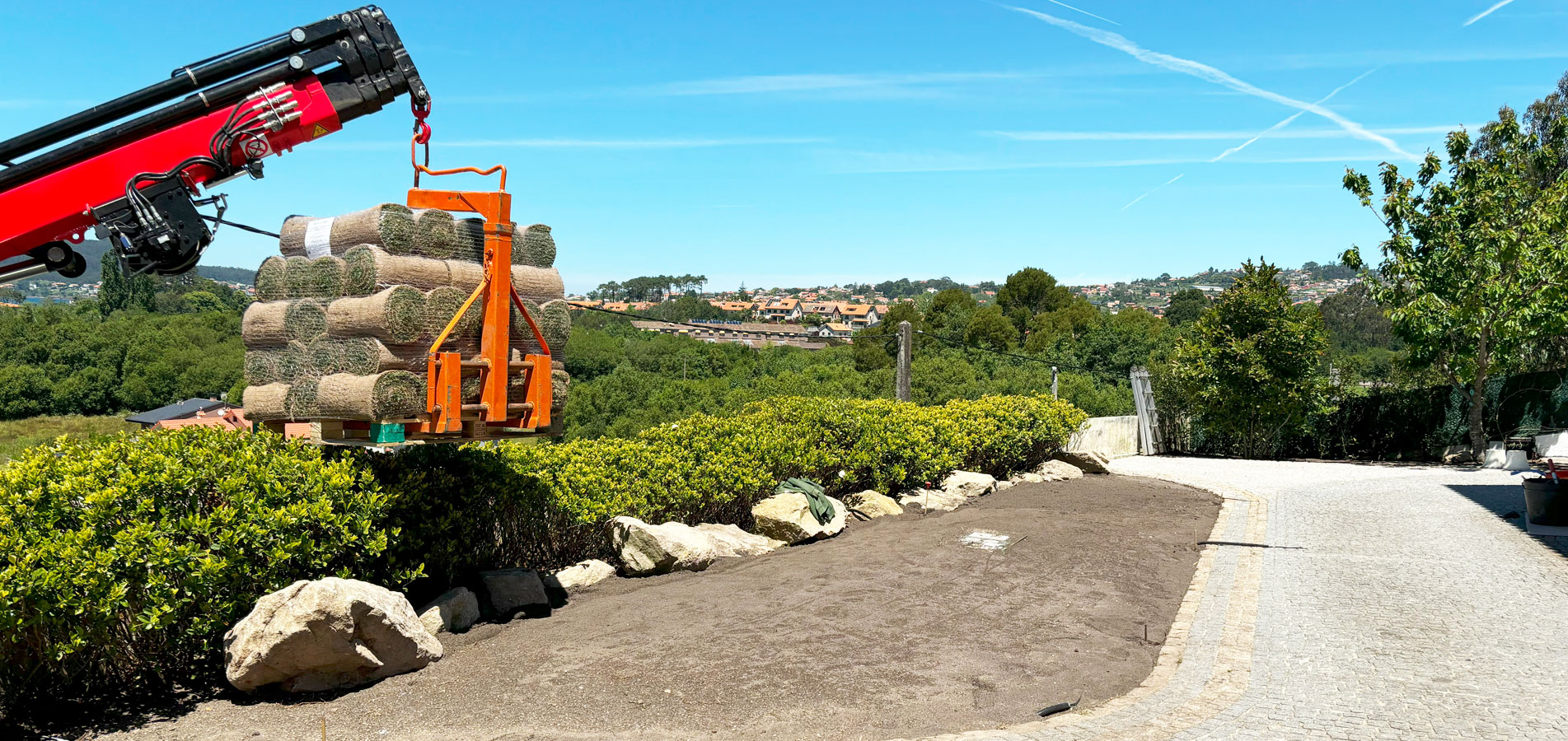 jardineros en nigran para construccion y mantenimiento de jardin vivienda unifamiliar 03